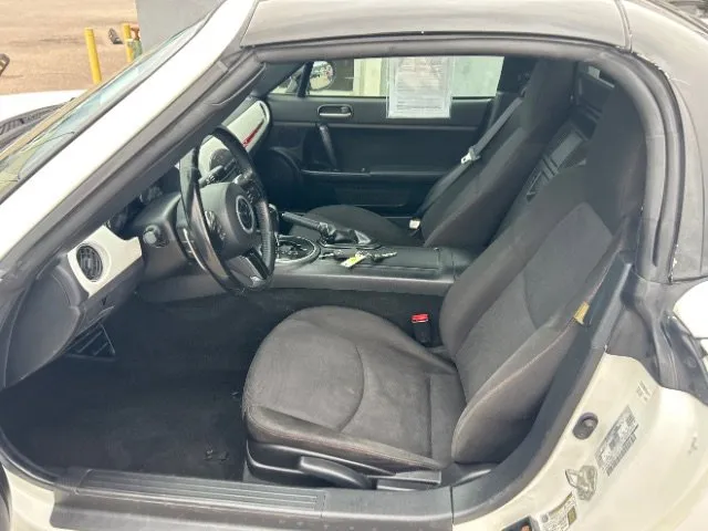 Mazda MX-5 photo 10