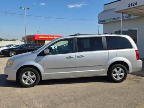 More photos of 2010 Dodge Grand Caravan SXT at Drive Now Wichita, KS