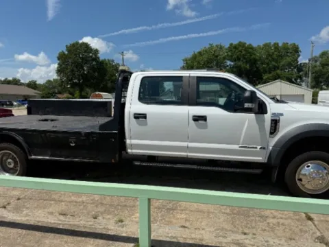 More photos of 2019 Ford Super Duty F-450 DRW XL at Drive Now Wichita, KS