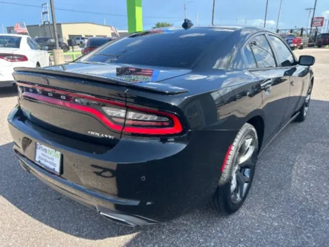 More photos of 2015 Dodge Charger SXT at Drive Now Wichita, KS