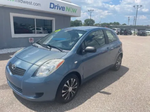 Blue 2008 Toyota Yaris Liftback for sale in Wichita, KS