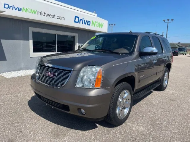 Beige 2012 GMC Yukon SLT for sale in Wichita, KS