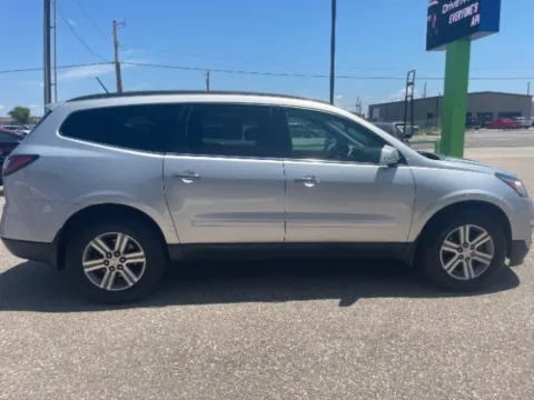 More photos of 2015 Chevrolet Traverse LT at Drive Now Wichita, KS