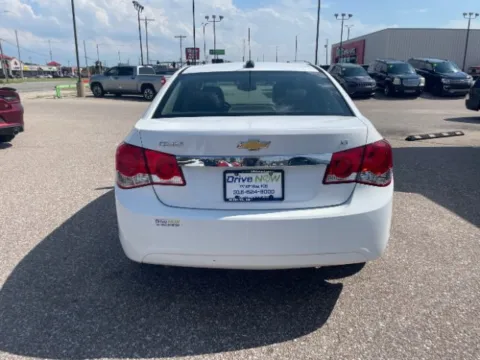 More photos of 2015 Chevrolet Cruze LT at Drive Now Wichita, KS