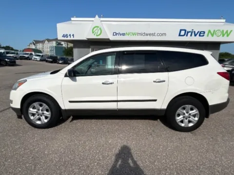Photos of 2012 Chevrolet Traverse LS for sale in Wichita, KS at Drive Now Wichita