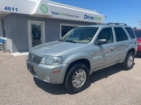 Silver 2006 Mercury Mariner Luxury 4WD for sale in Wichita, KS