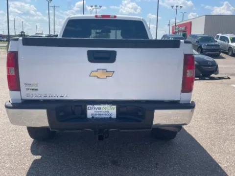 More photos of 2010 Chevrolet Silverado 1500 LT at Drive Now Wichita, KS