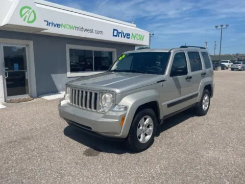 Gray 2009 Jeep Liberty Sport for sale in Wichita, KS