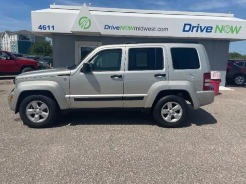 Photos of 2009 Jeep Liberty Sport for sale in Wichita, KS at Drive Now Wichita
