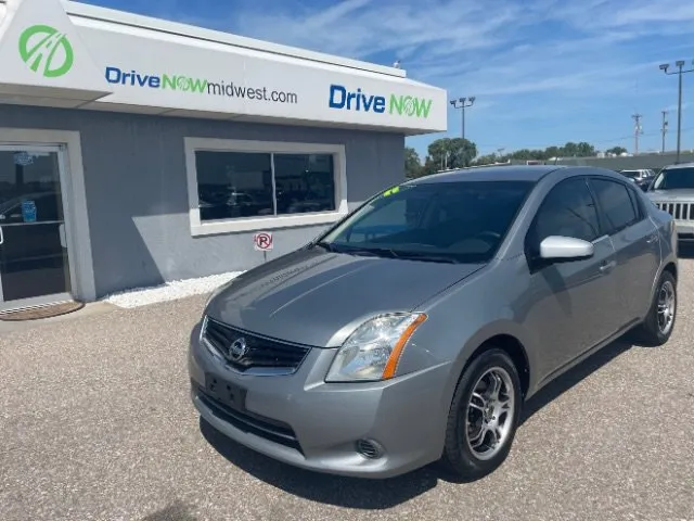 Gray 2011 Nissan Sentra 2.0 for sale in Wichita, KS