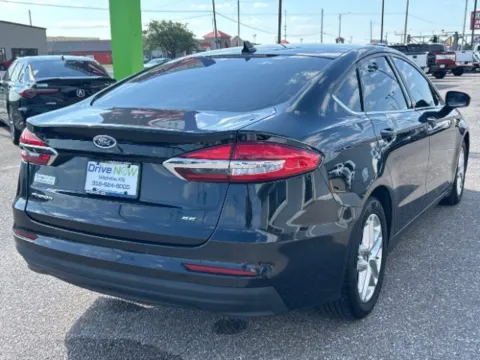 More photos of 2019 Ford Fusion SE at Drive Now Wichita, KS