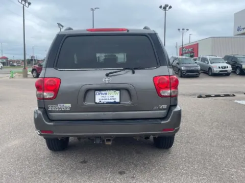 More photos of 2005 Toyota Sequoia SR5 at Drive Now Wichita, KS