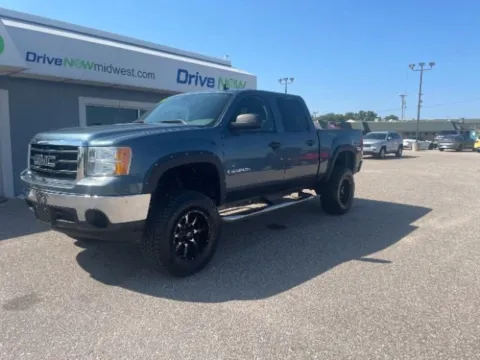 Gray 2008 GMC Sierra 1500 SL for sale in Wichita, KS