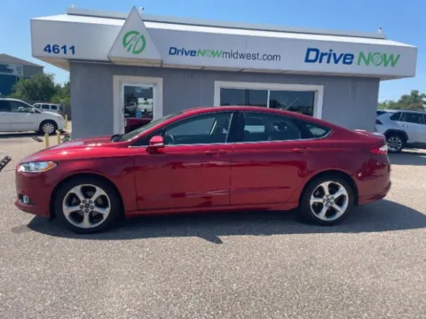 Photos of 2013 Ford Fusion SE for sale in Wichita, KS at Drive Now Wichita