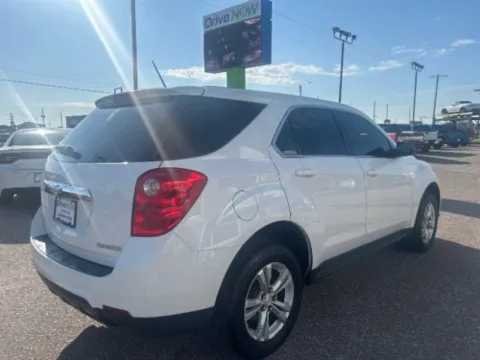 More photos of 2015 Chevrolet Equinox LS at Drive Now Wichita, KS