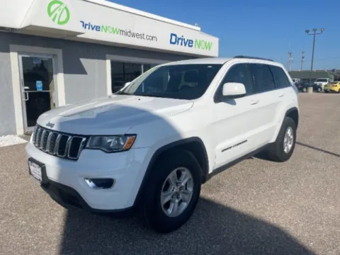 White 2017 Jeep Grand Cherokee Laredo for sale in Wichita, KS