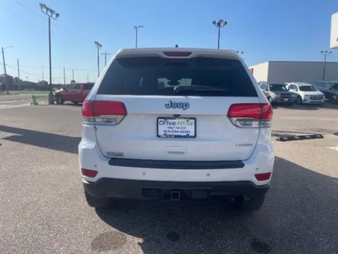 More photos of 2017 Jeep Grand Cherokee Laredo at Drive Now Wichita, KS