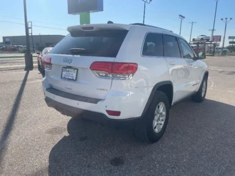 More photos of 2017 Jeep Grand Cherokee Laredo at Drive Now Wichita, KS