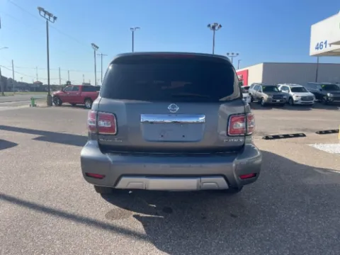 More photos of 2017 Nissan Armada Platinum at Drive Now Wichita, KS