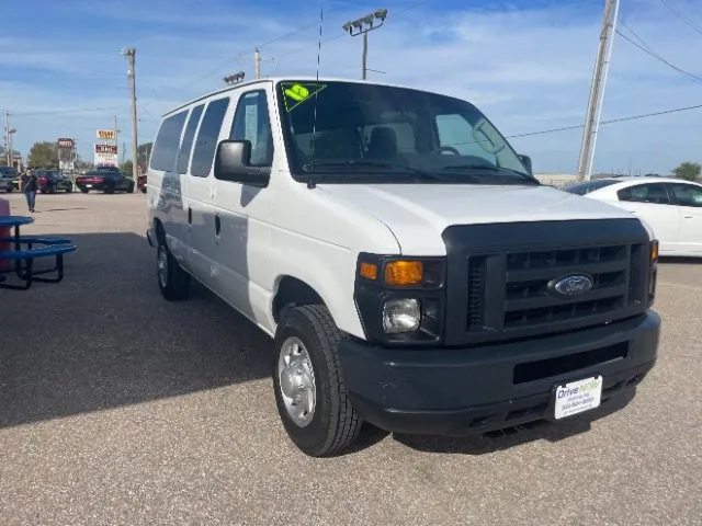 Ford Econoline photo 7