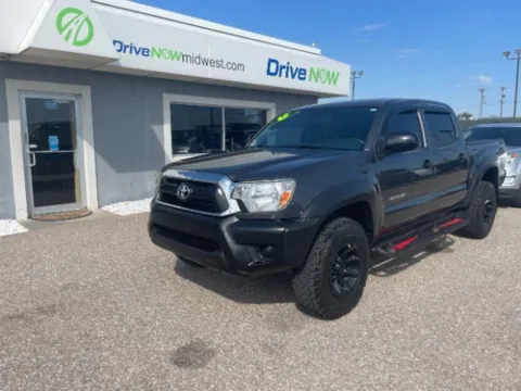 Gray 2013 Toyota Tacoma PreRunner for sale in Wichita, KS