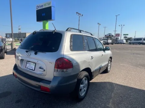 More photos of 2006 Hyundai Santa Fe Limited 2WD at Drive Now Wichita, KS
