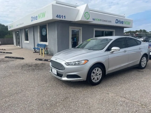 Silver 2014 Ford Fusion S for sale in Wichita, KS