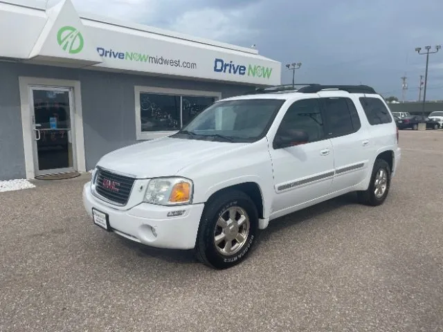 White 2002 GMC Envoy XL SLT for sale in Wichita, KS