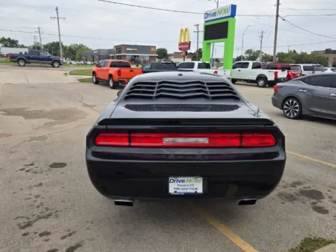 More photos of 2014 Dodge Challenger R/T at Drive Now Wichita, KS