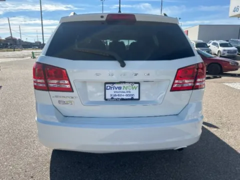 More photos of 2018 Dodge Journey SE at Drive Now Wichita, KS