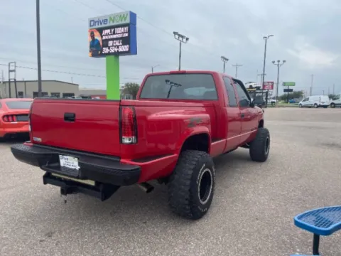 More photos of 1994 GMC Sierra C/K 1500 Club Coupe 6.5-ft. B at Drive Now Wichita, KS