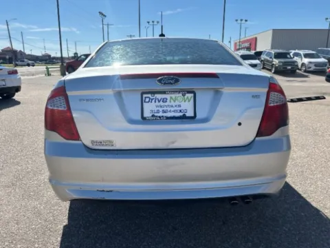 More photos of 2010 Ford Fusion SE at Drive Now Wichita, KS