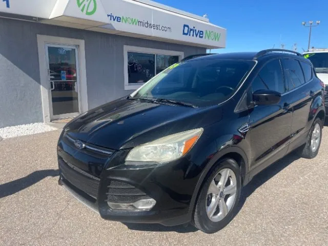 Black 2015 Ford Escape SE for sale in Wichita, KS