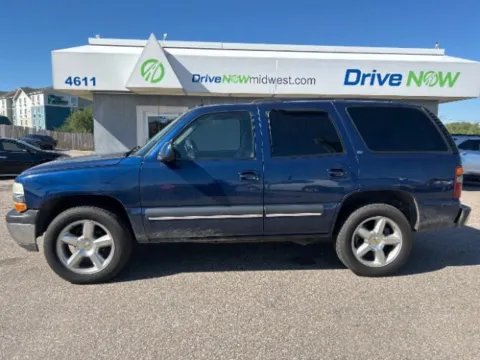Photos of 2003 Chevrolet Tahoe LT for sale in Wichita, KS at Drive Now Wichita