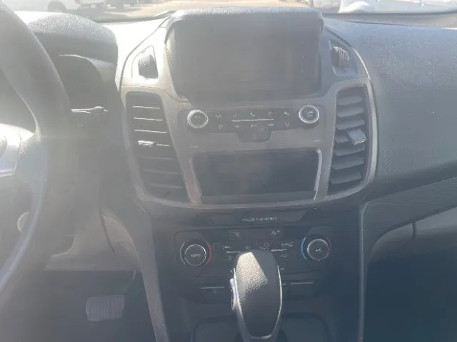 Ford Transit Connect photo 13