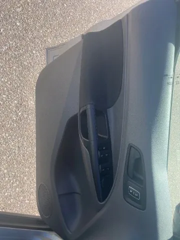 Ford Transit Connect photo 15
