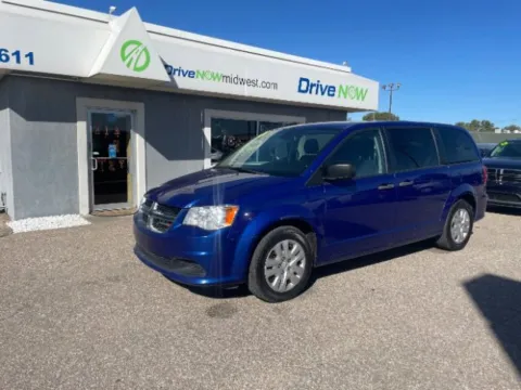 Blue 2019 Dodge Grand Caravan SE for sale in Wichita, KS