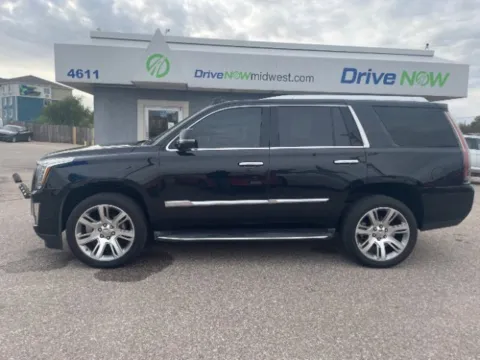 Photos of 2017 Cadillac Escalade Luxury for sale in Wichita, KS at Drive Now Wichita