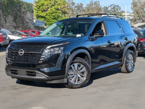 Black 2026 Nissan Pathfinder SL for sale in Escondido, CA
