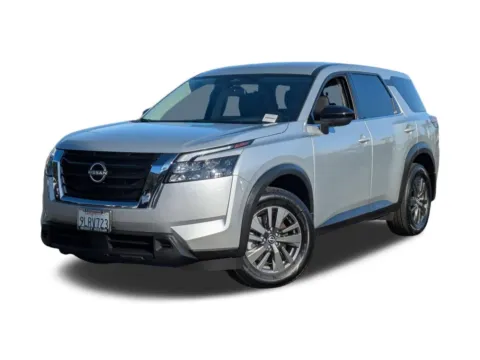 Silver 2024 Nissan Pathfinder S for sale in Escondido, CA