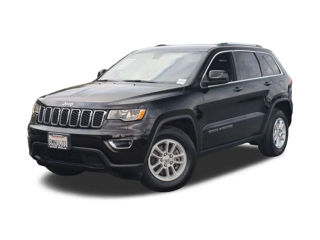 Black 2019 Jeep Grand Cherokee Laredo E for sale in Escondido, CA