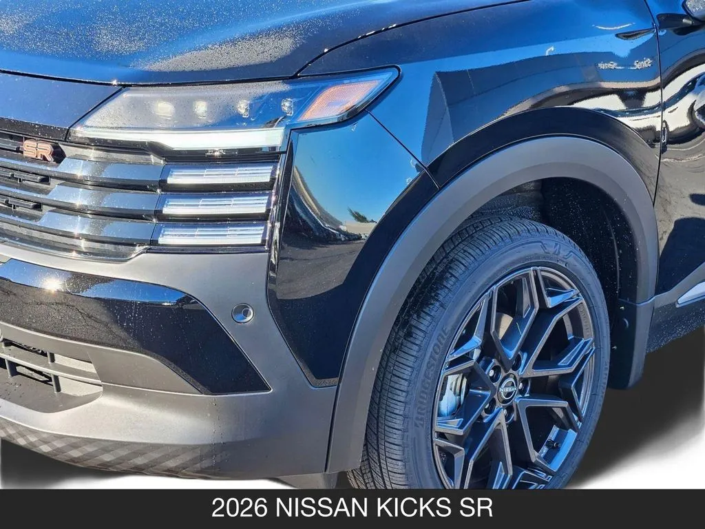 2026 Nissan KICKS SR - Photo 11