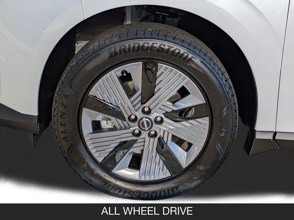 2025 Nissan Murano SL - Photo 12