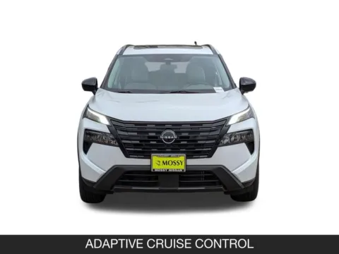 More photos of 2026 Nissan Rogue Dark Armor at Mossy Nissan Kearny Mesa, CA