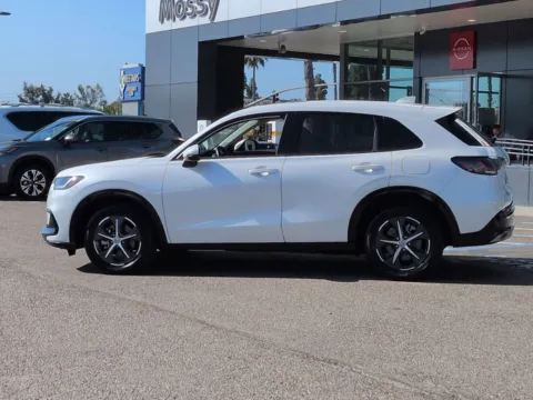 More photos of 2024 Honda Hr-V EX-L at Mossy Nissan Kearny Mesa, CA