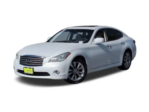 White 2012 Infiniti M37 BASE for sale in San Diego, CA