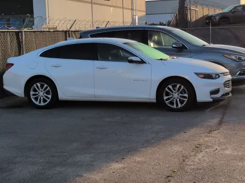 More photos of 2018 Chevrolet Malibu LT at Mossy Nissan Kearny Mesa, CA