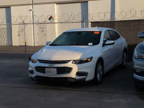 White 2018 Chevrolet Malibu LT for sale in San Diego, CA
