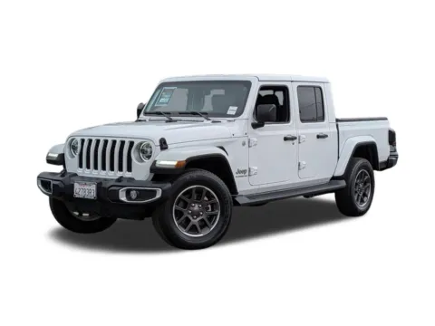 White 2022 Jeep Gladiator Overland for sale in San Diego, CA