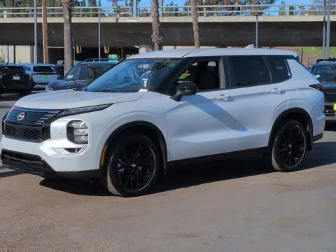 More photos of 2026 Nissan Rogue Plug-In Hybrid SL at Mossy Nissan El Cajon, CA